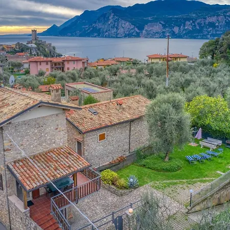 Carera Apartment Malcesine