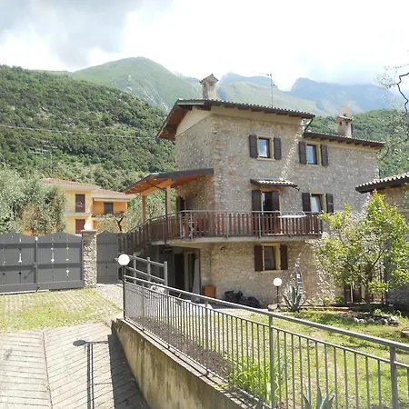 Apartment Carera *